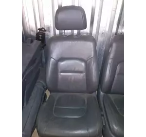 Сиденья на  Toyota Land Cruiser 200